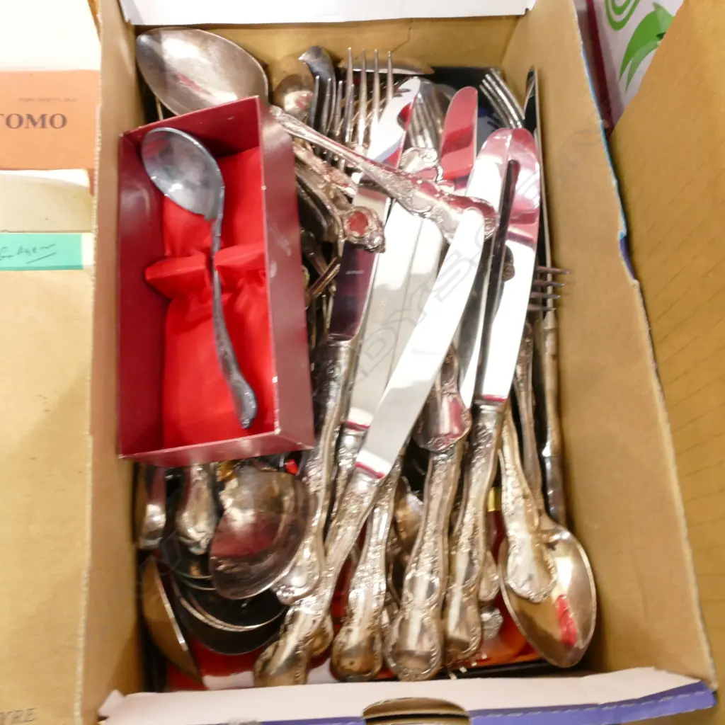 LOT ASST RODD CUTLERY Image 1++