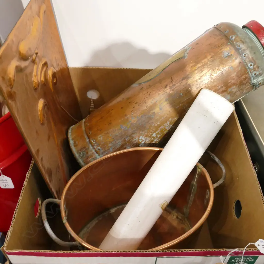 LOT ASST COPPERWARE INCL. FIRE EXTINGUISHER + WALL PLAQUE Image 1++