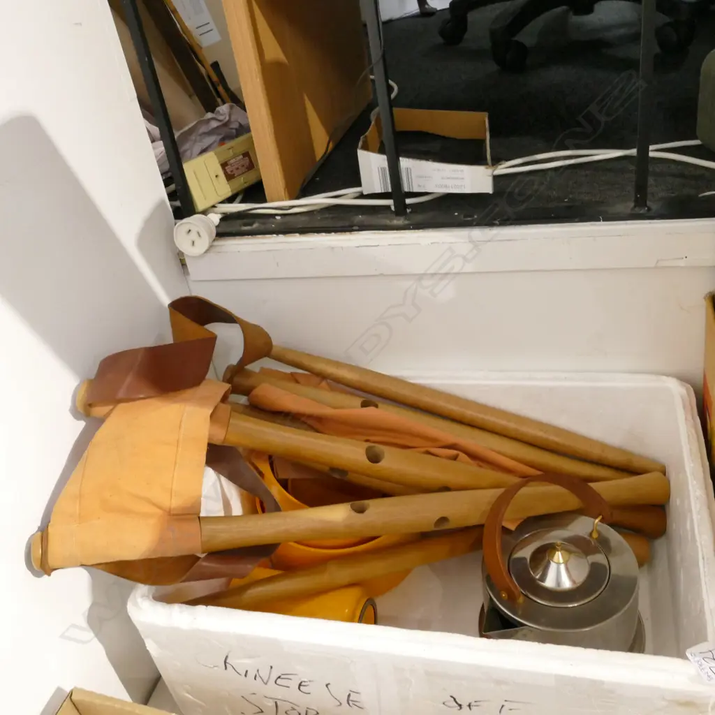 BOX LOT VINTAGE CANVAS / LEATHER CHAIR ASSEMBLY REQ., RETRO DANISH ORANGE PLASTIC BOWLS, 70S JORGENSEN BODUM KETTLE  Image 1++