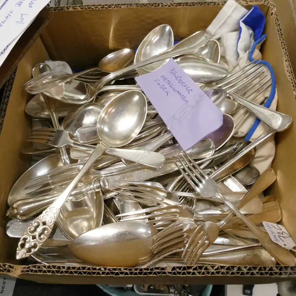 BOX LOT BIENDORFER METALWAAREN FABRIK EUROPEAN CUTLERY AND FABRIC STORE BAGS Image 1++