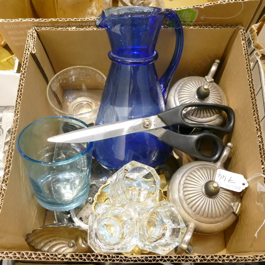 BOX OF SILVER PLATE, SILVER AND GLASS Image 1++