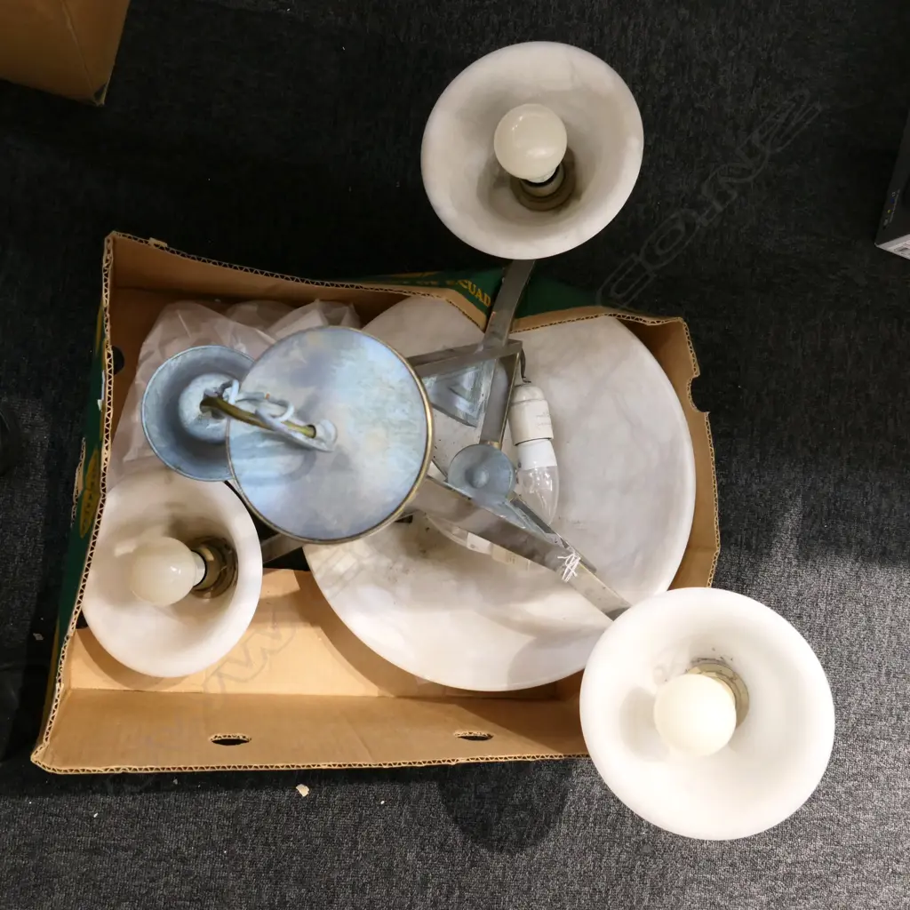 ART DECO STYLE LIGHT FITTING Image 1++