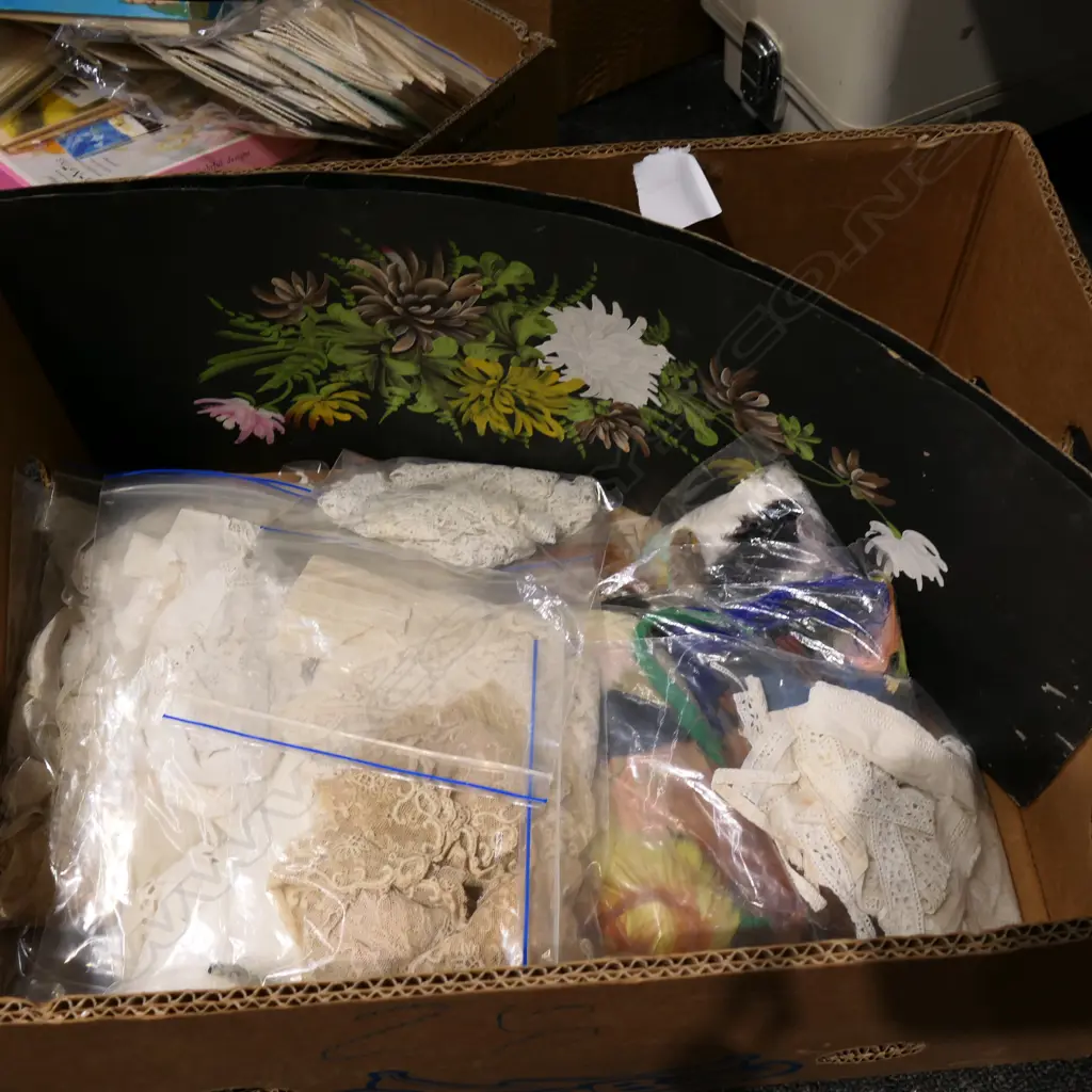 LOT ASST LACE + 2 FLORAL PAINTINGS Image 1++