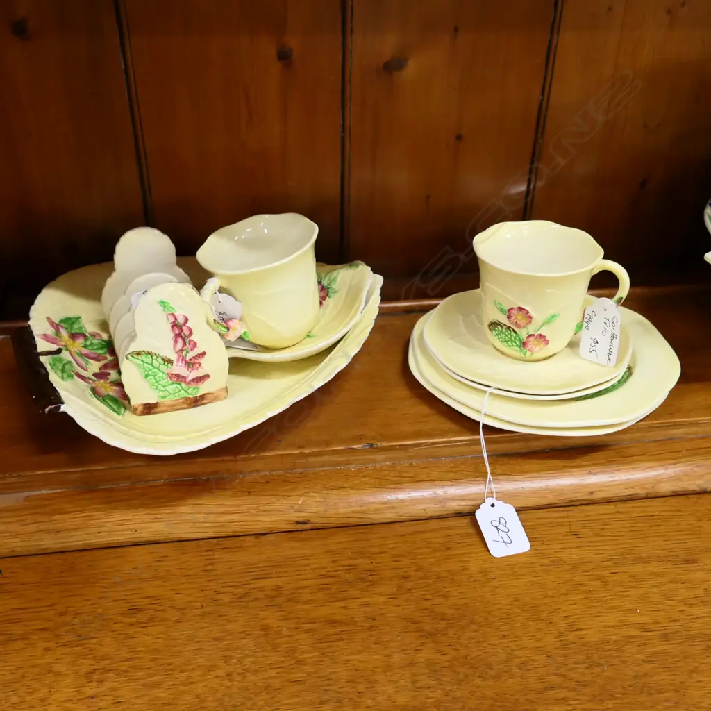 LOT ASSORTED CARLTON WARE Image 1++