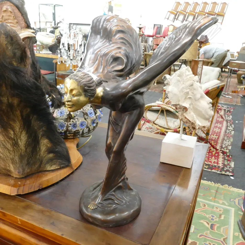 WINGED WOMAN IN BRONZE 580MM H Image 1++