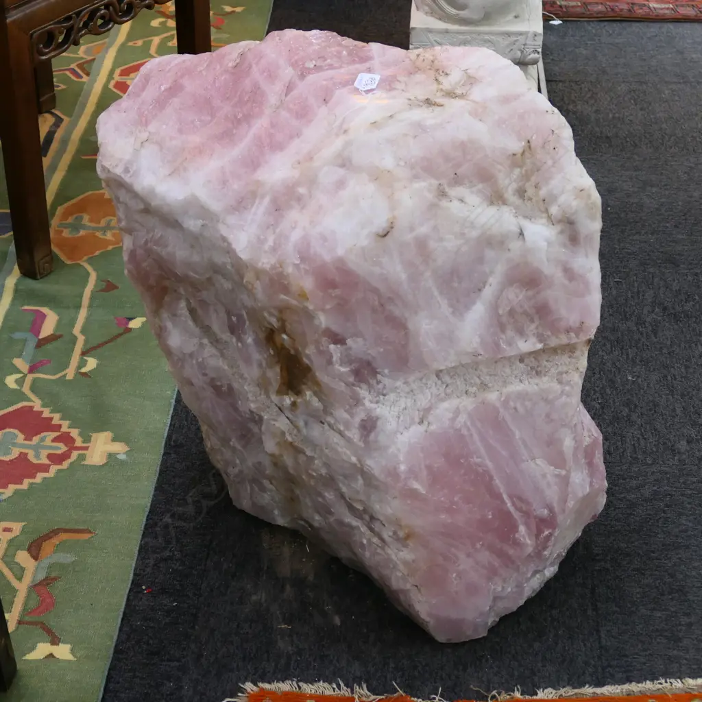 A MASSIVE ROSE QUARTZ BOULDER APPROX 250KGS Image 1++