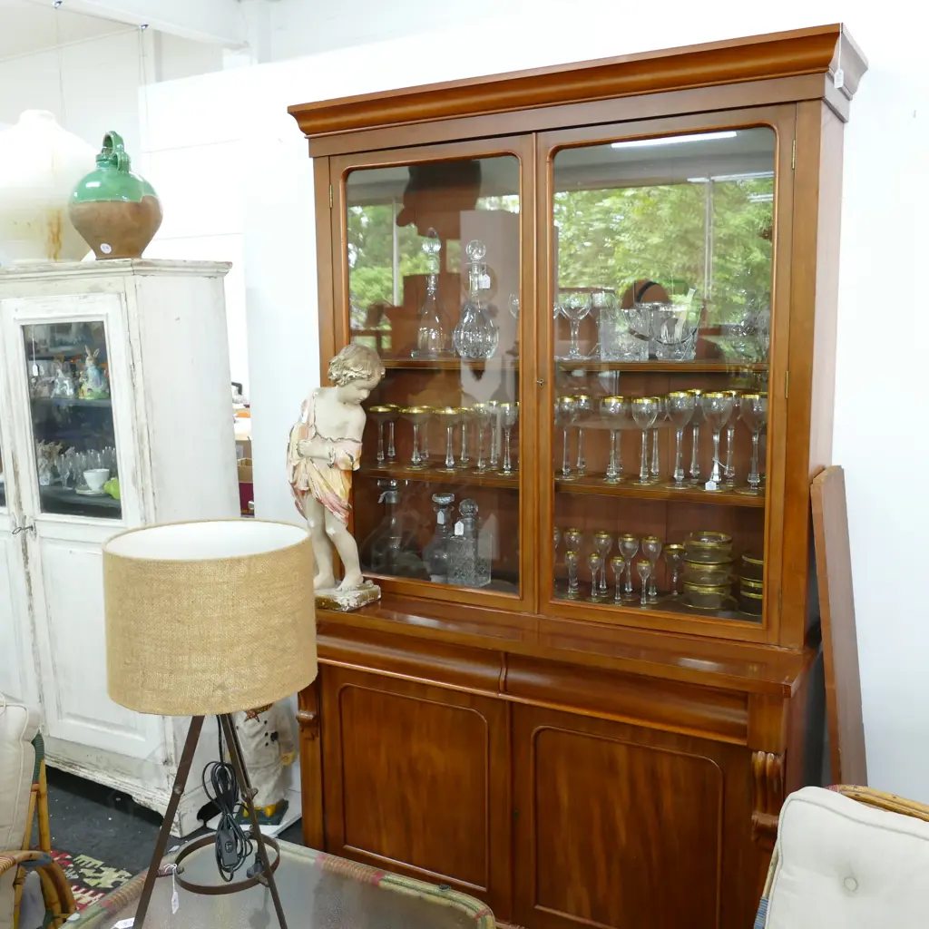 GLAZED VICT. UPRIGHT BOOKCASE H. 2200MM Image 1++