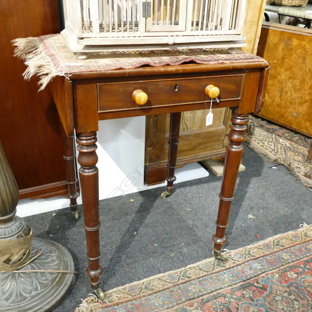 WILLIAM IV DROPSIDE TABLE 530MM W Image 1++