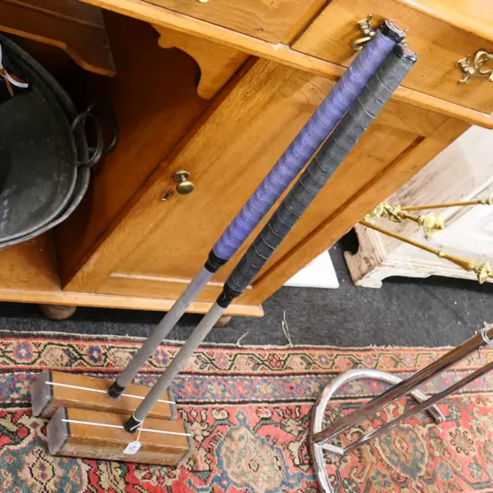 2 CROQUET MALLETS 890MM L