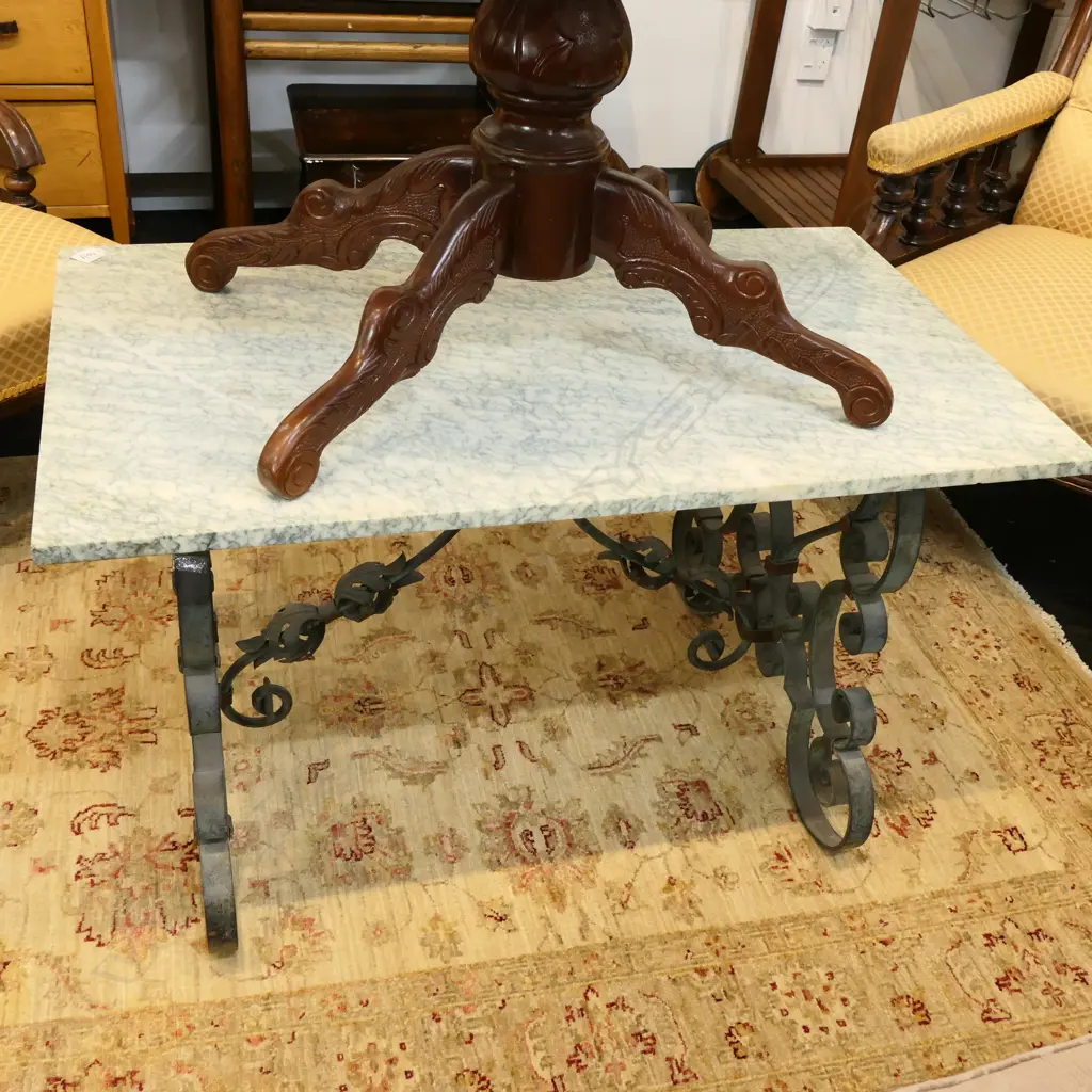 IRON BASED TABLE WITH MARBLE TOP Image 1++