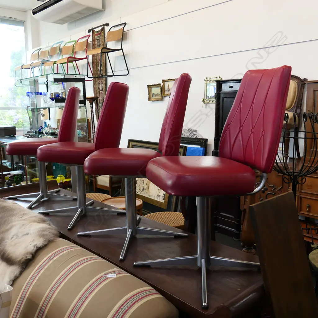 4 NAMCO RETRO SWIVEL CHAIRS Image 1++