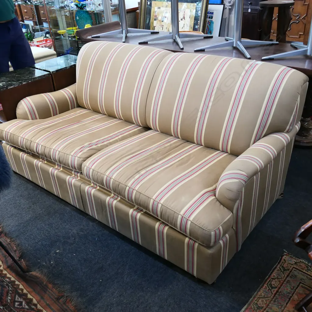 SOFA BED.  W 1830mm, (BED W 1350. L 1750mm) Image 1++