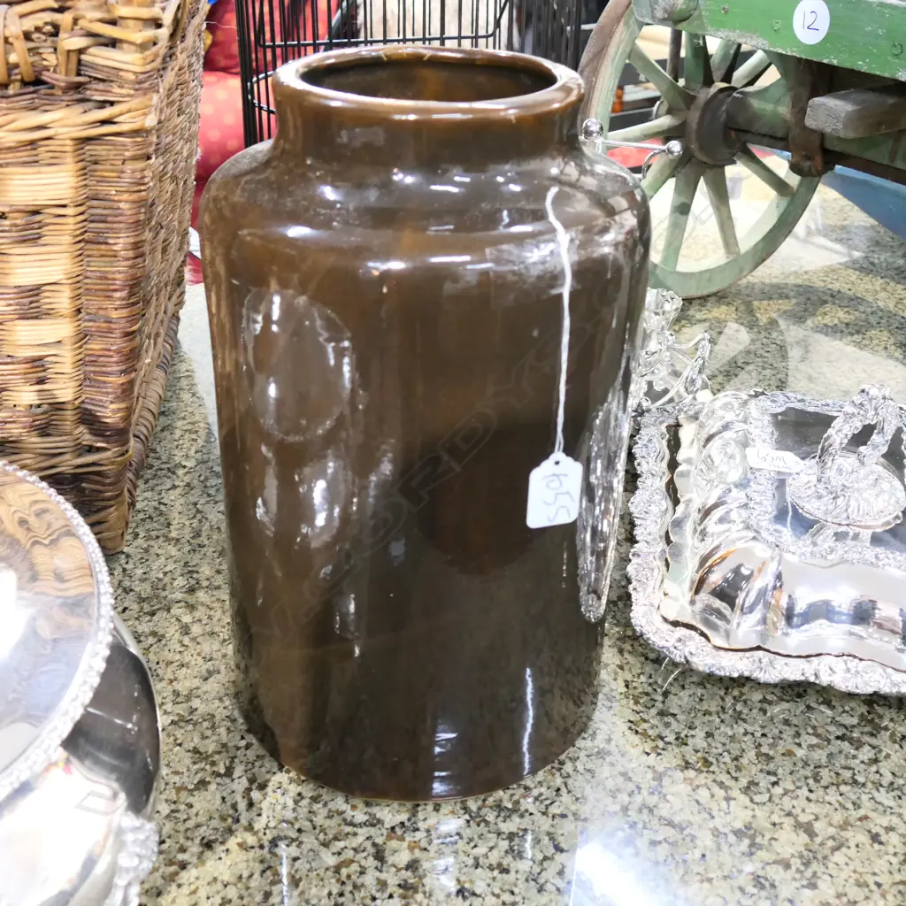 BROWN CERAMIC POT 340MM H Image 1++