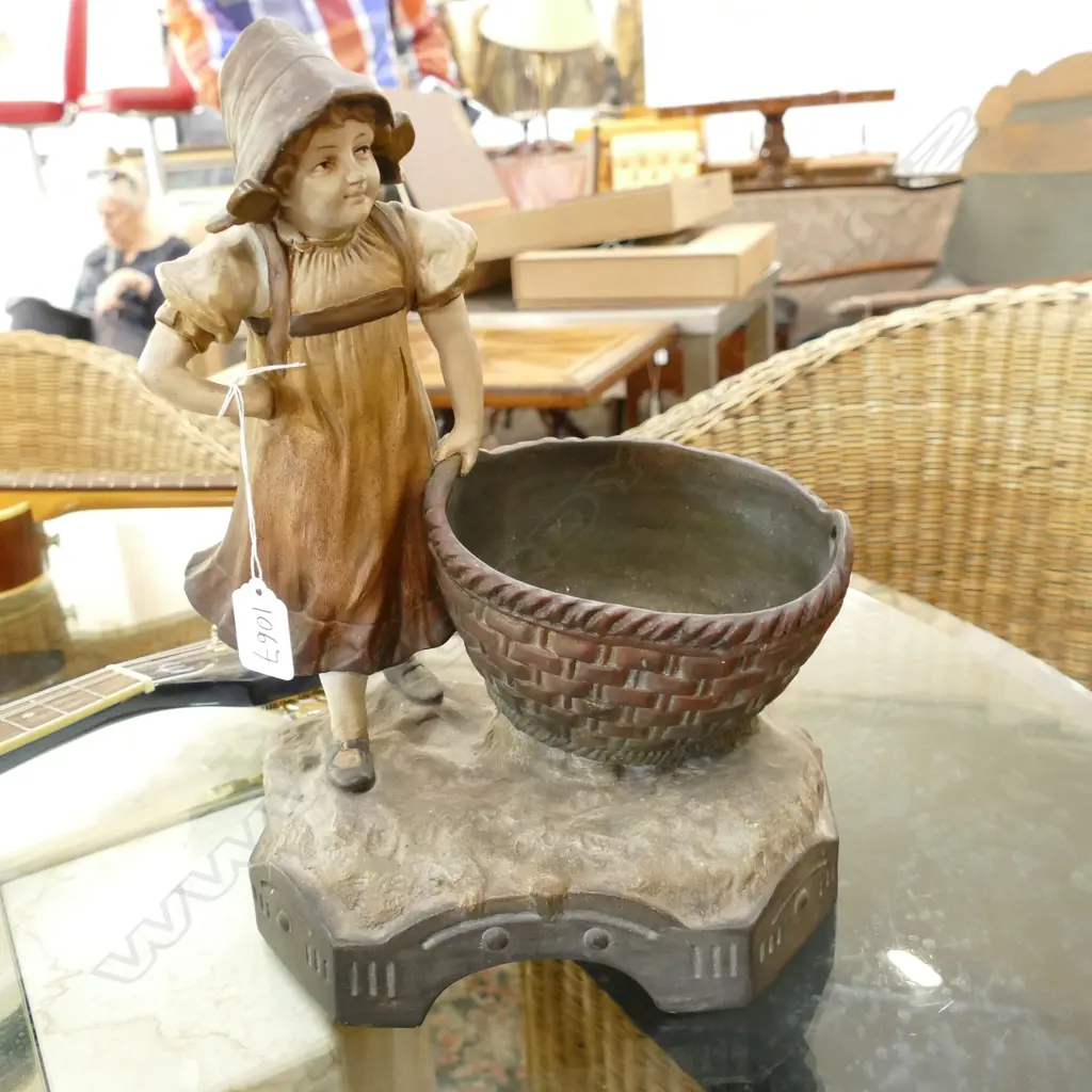 RESIN GIRL WITH BASKET Image 1++