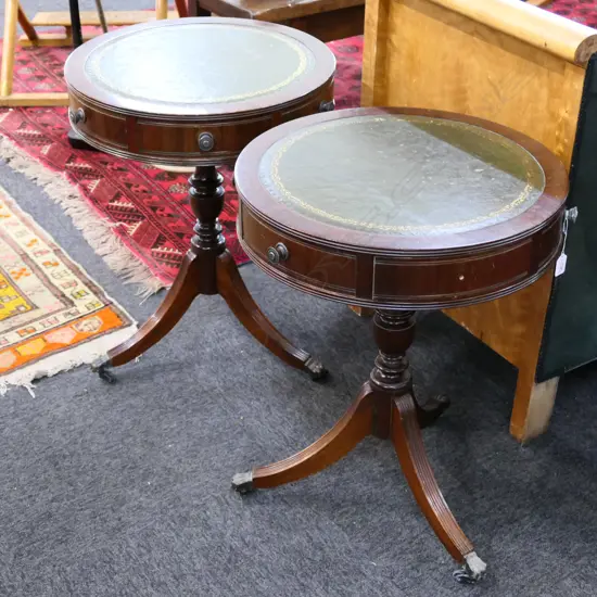 PR MAHOG. DRUM SIDE TABLE WITH LEATHER TOP
