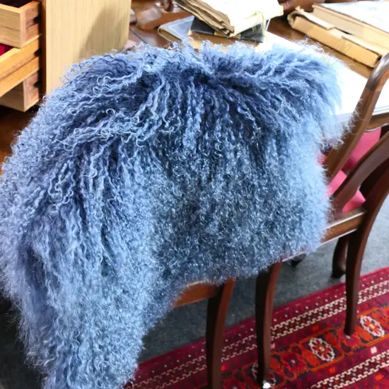 TIBERTON LAMB HIDE - BLUE