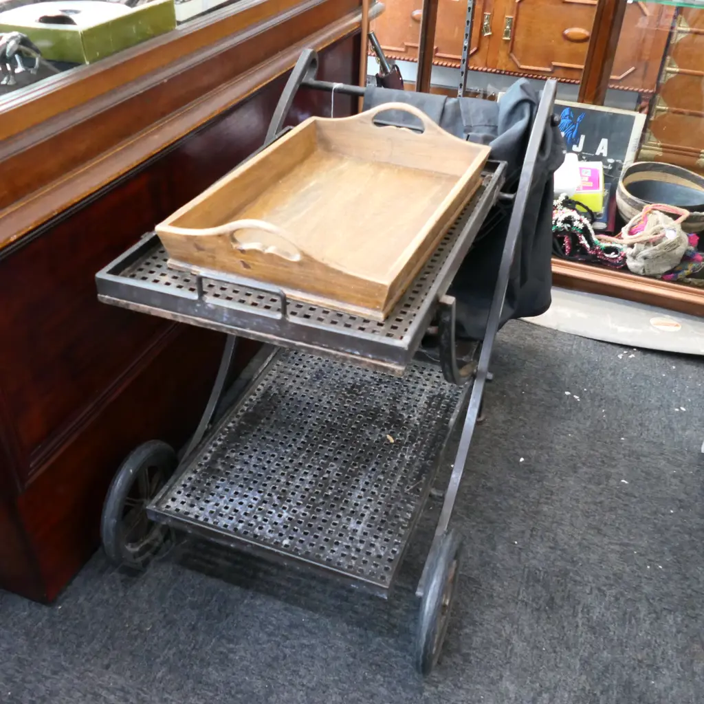 M.B.M METAL DRINKS TROLLEY + WOODEN TRAY Image 1++