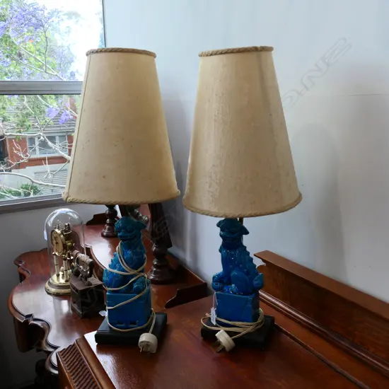 PR BLUE FOO DOG LAMPS 600MM H