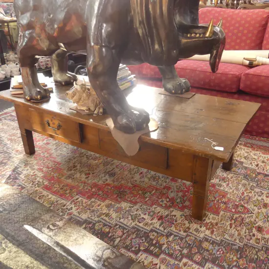 ANTIQUE COUNTRY LGE/ELM OAK COFFEE TABLE