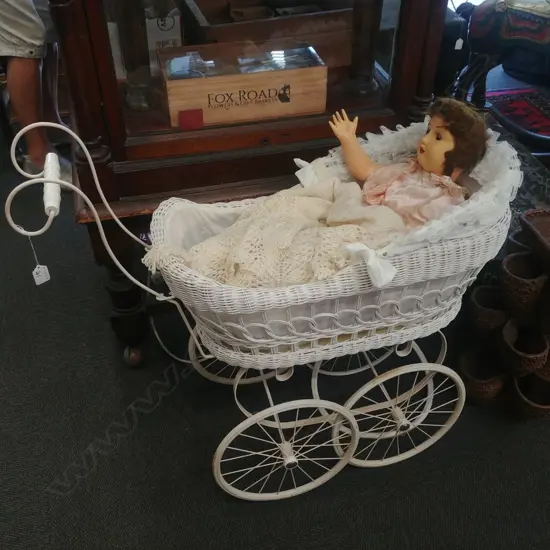 VINTAGE PRAM & DOLL