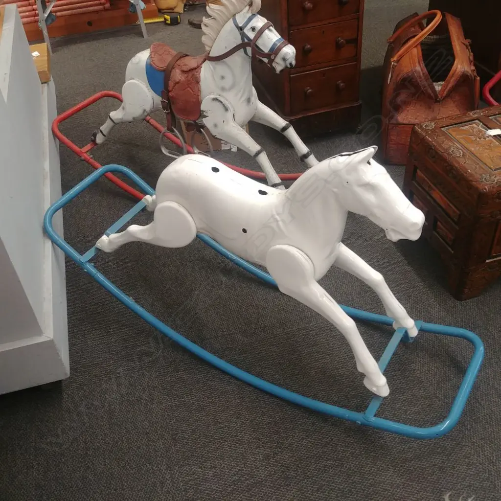 TRIANG  ROCKING HORSE Image 1++