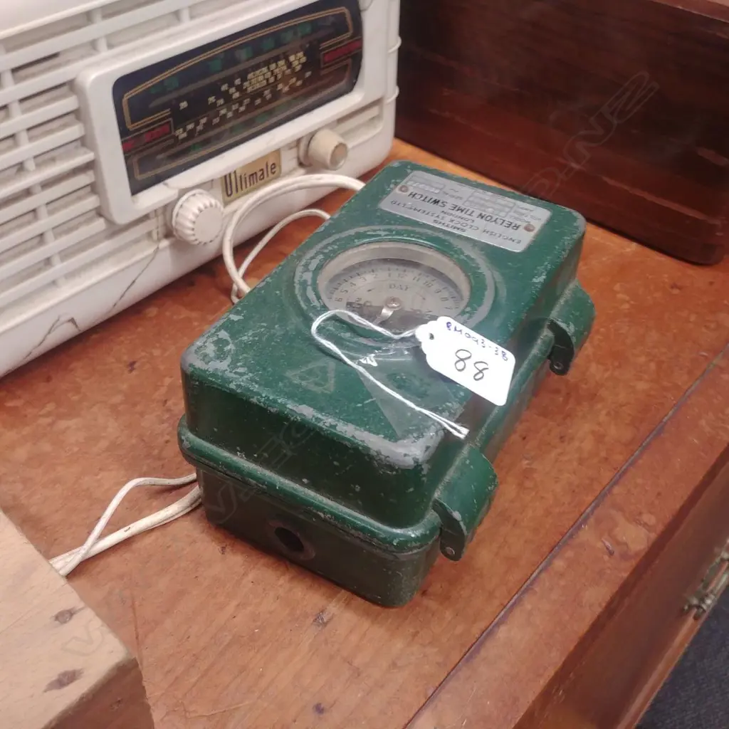 SMITHS CLOCK TIME SWITCH Image 1++
