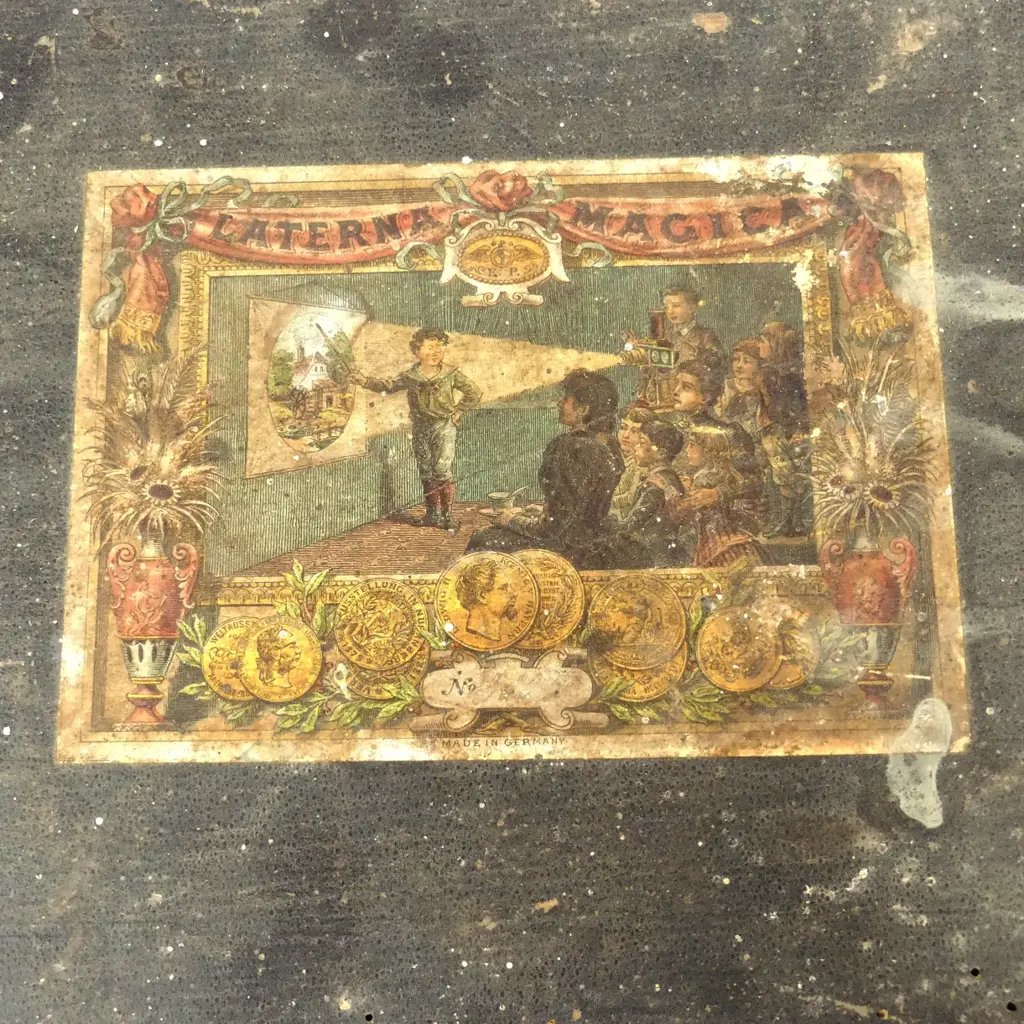 A Victorian 'Laterna Magica' Image 1++