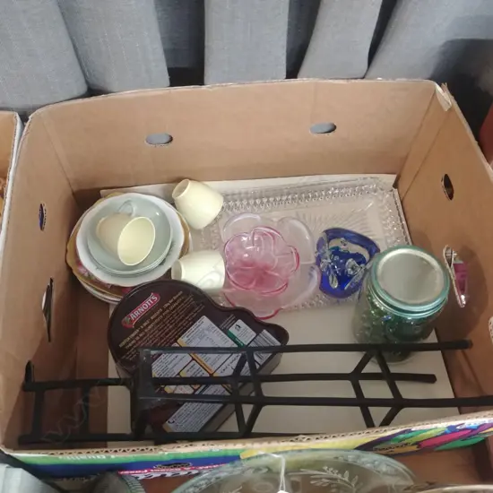 BOX MISC. - MARBLES/ MINI CHAIR ETC