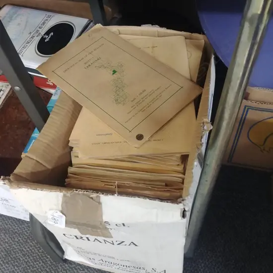 LOY ASST GEOLOGICAL MAPS NZ+AUSTRALIA