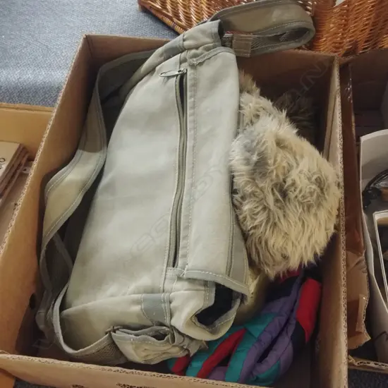 BOX TEDDY/SATCHEL ETC.