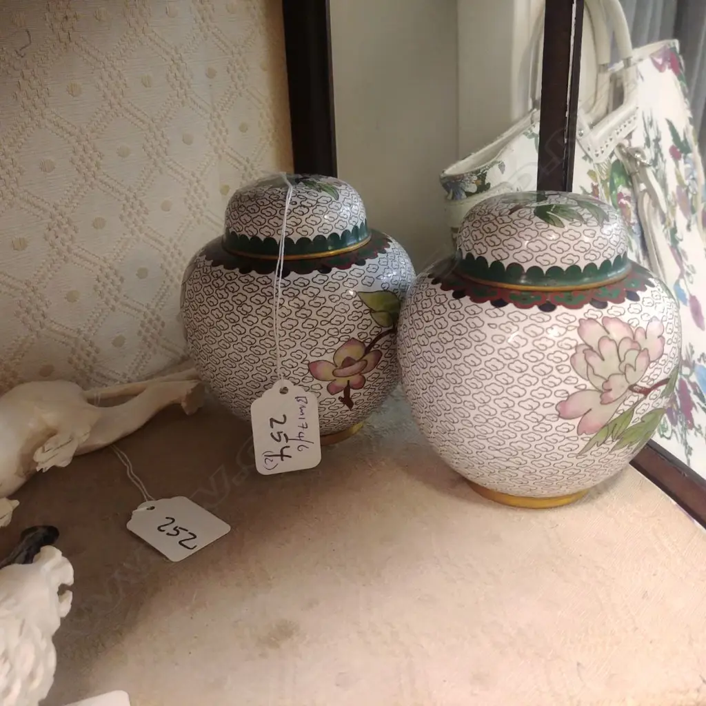 PR OF CLOISONNE GINGER JARS Image 1++