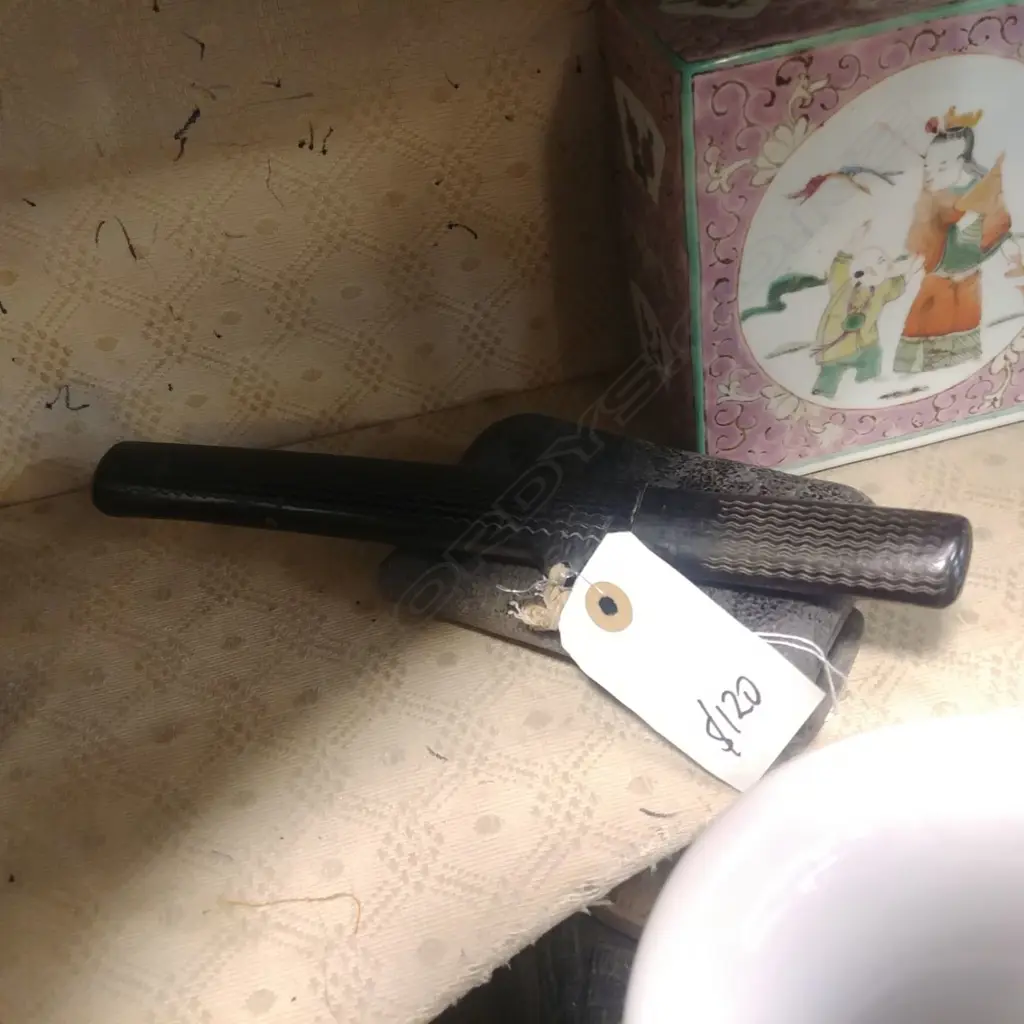 JAPANESE TOBACCO POUCH & PIPE HOLDER Image 1++