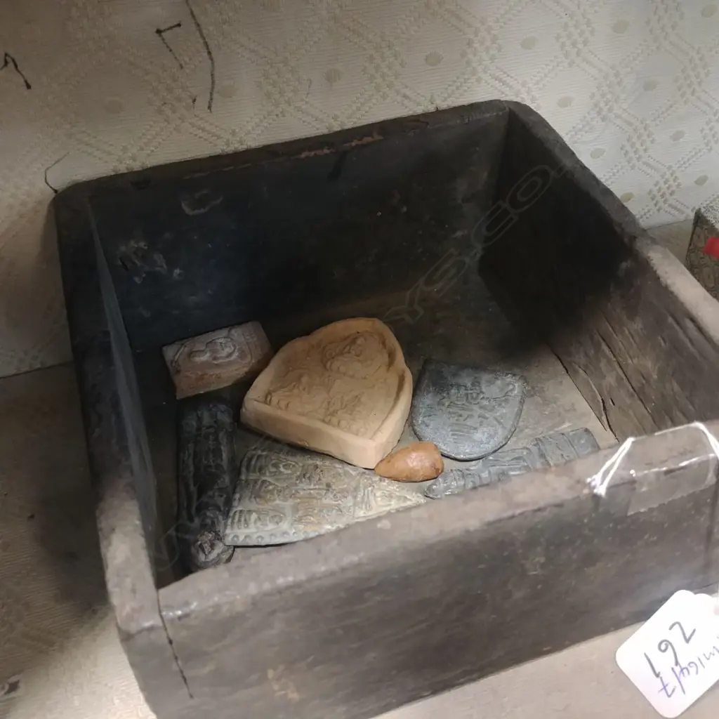 ASST THAI BUDDHIST AMULETS Image 1++