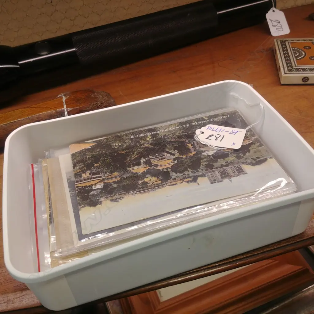 APPROX 25 EARLY AUCKLAND POSTCARDS Image 1++