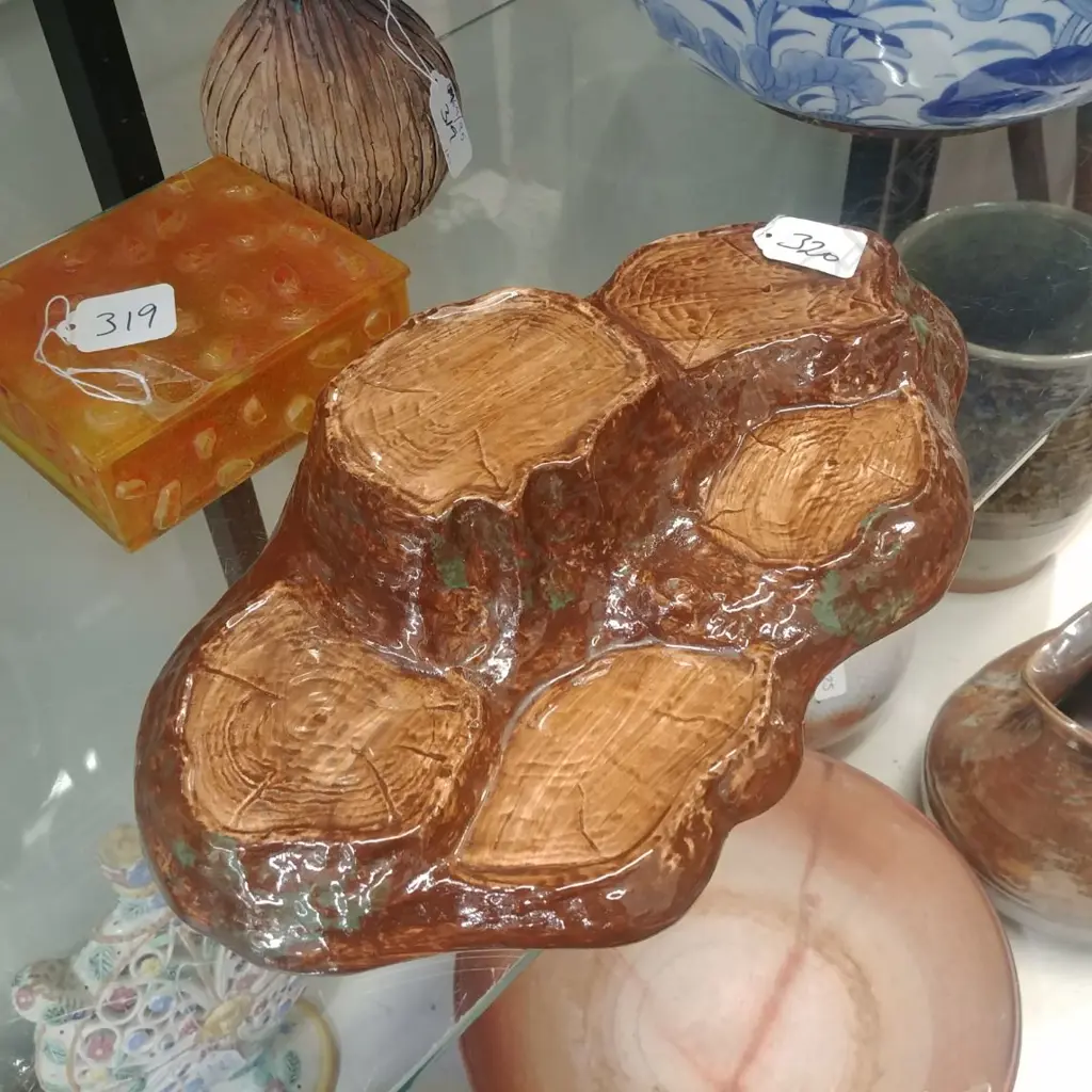 BESWICK LOG DISPLAY STAND Image 1++