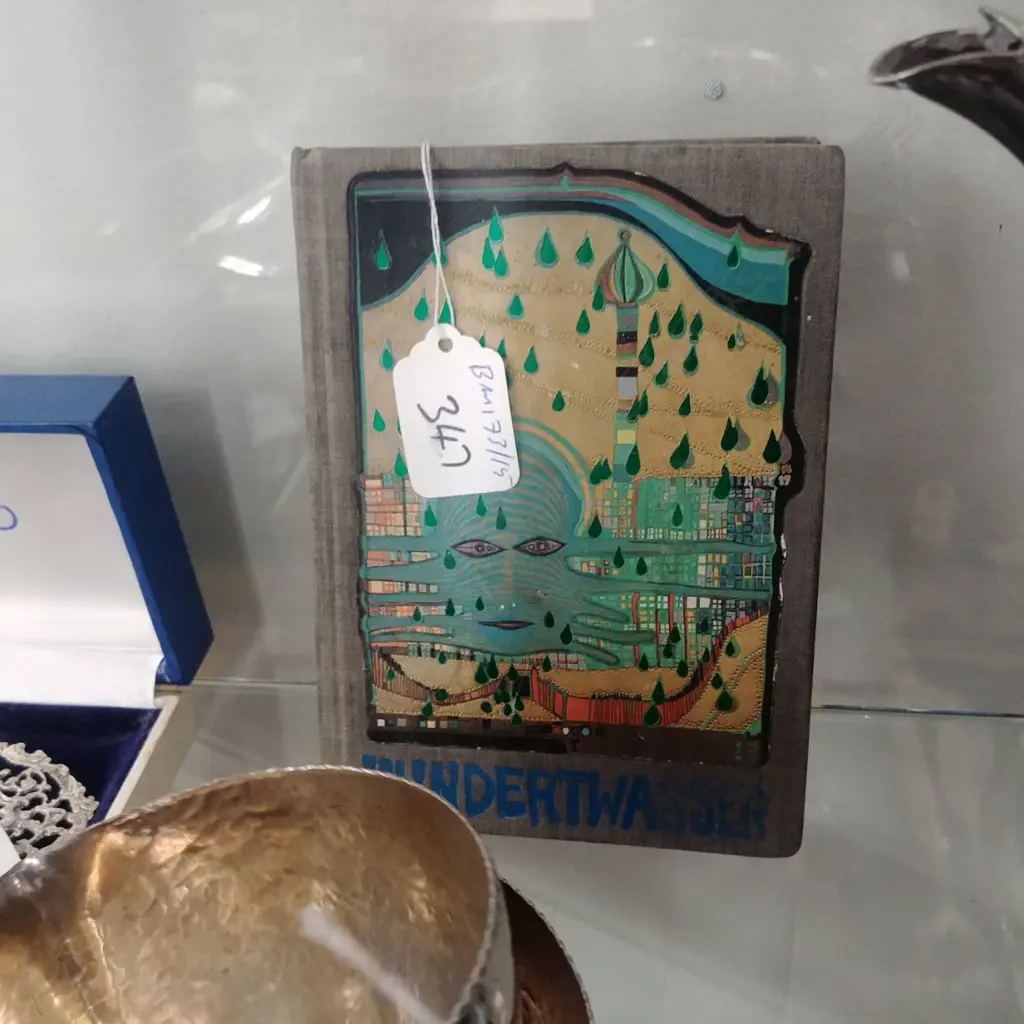 HUNDERTWASSER BOOK Image 1++