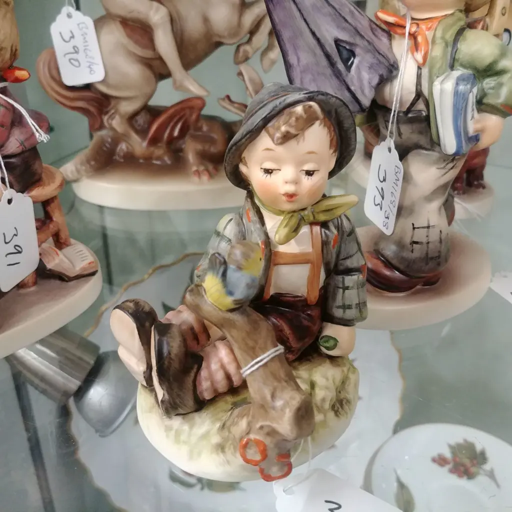 HUMMEL  #413 WHISTLERS DUET Image 1++