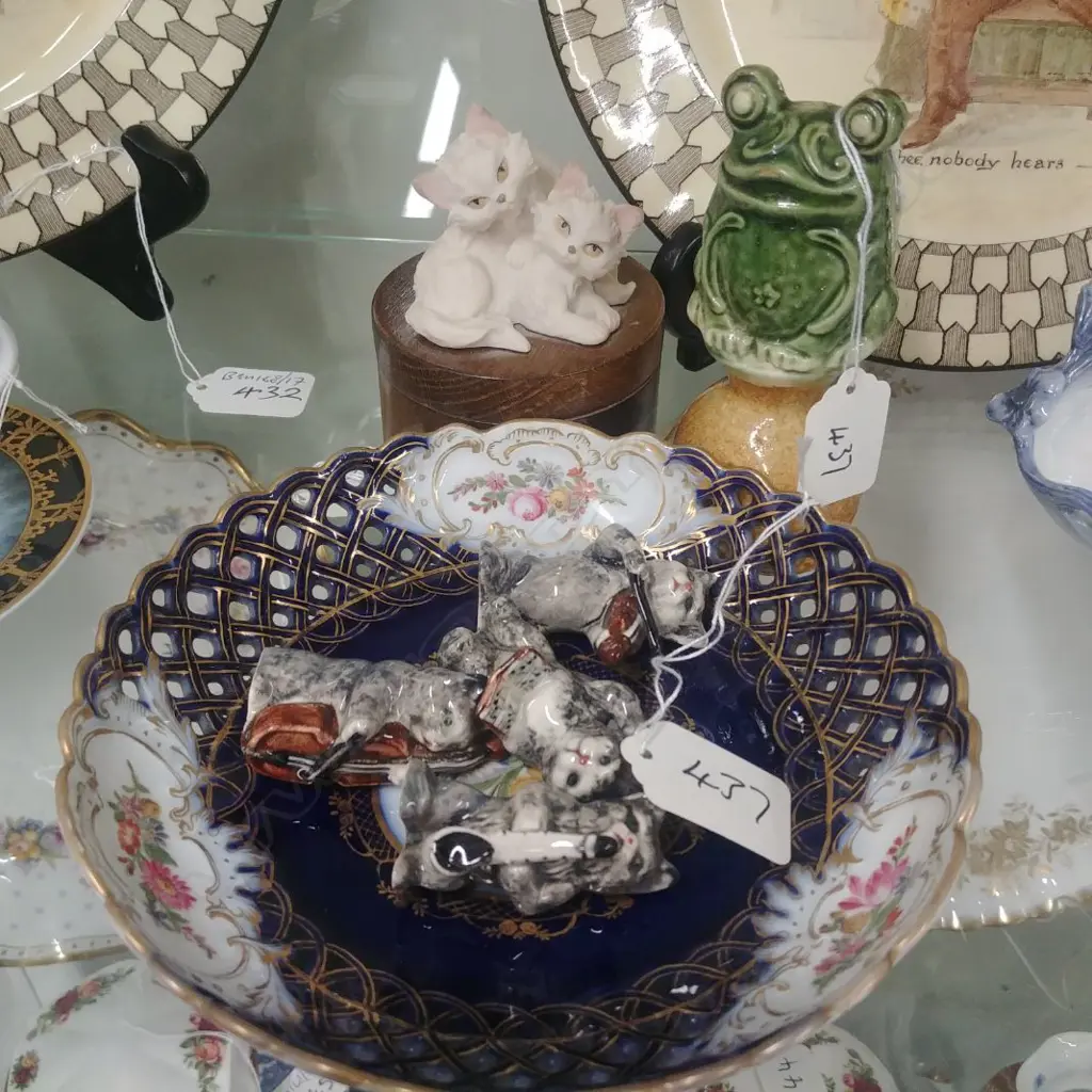 BESWICK CATS, J/BOX, DISH, NZ FUNNEL,CAPODIMONTE J BOX Image 1++