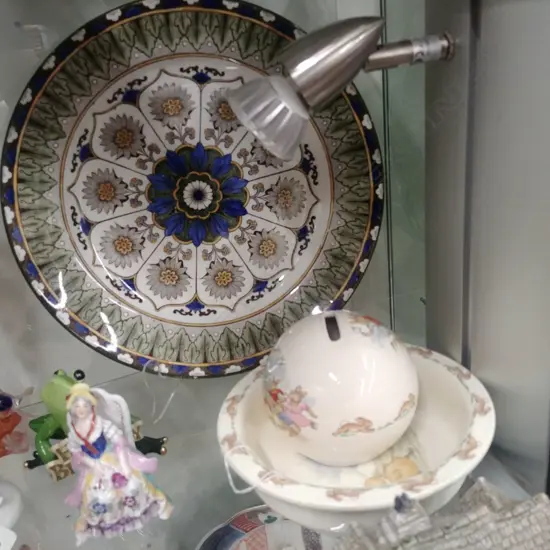 R/D PLATE + 2 BUNNYKINS PCS