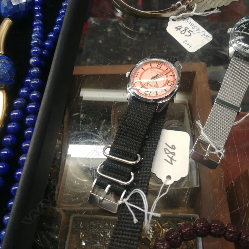 ORIS WRISTWATCH - PEACH DIAL FABRIC STRAP Image 1++