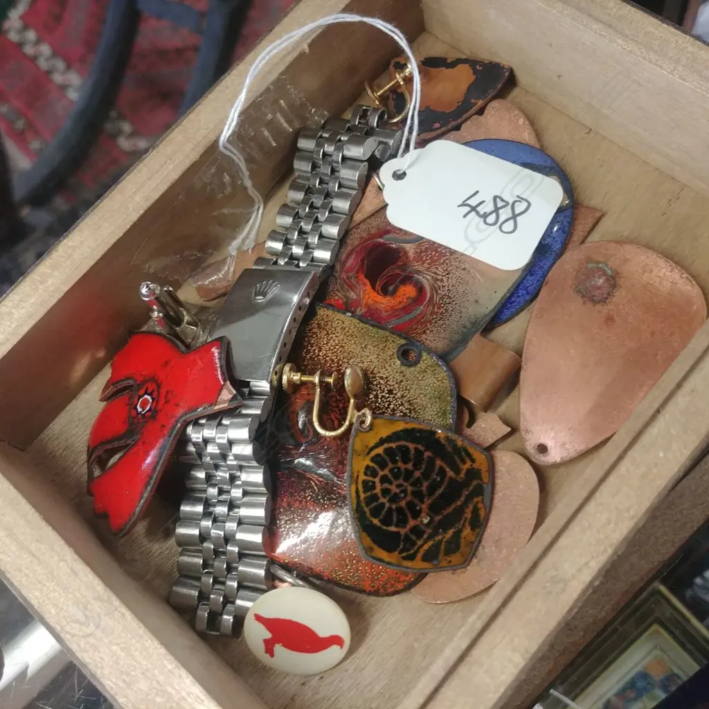 BOX WITH ASST ENAMEL JEWELLERY/ROLEX?STRAP ETC Image 1++