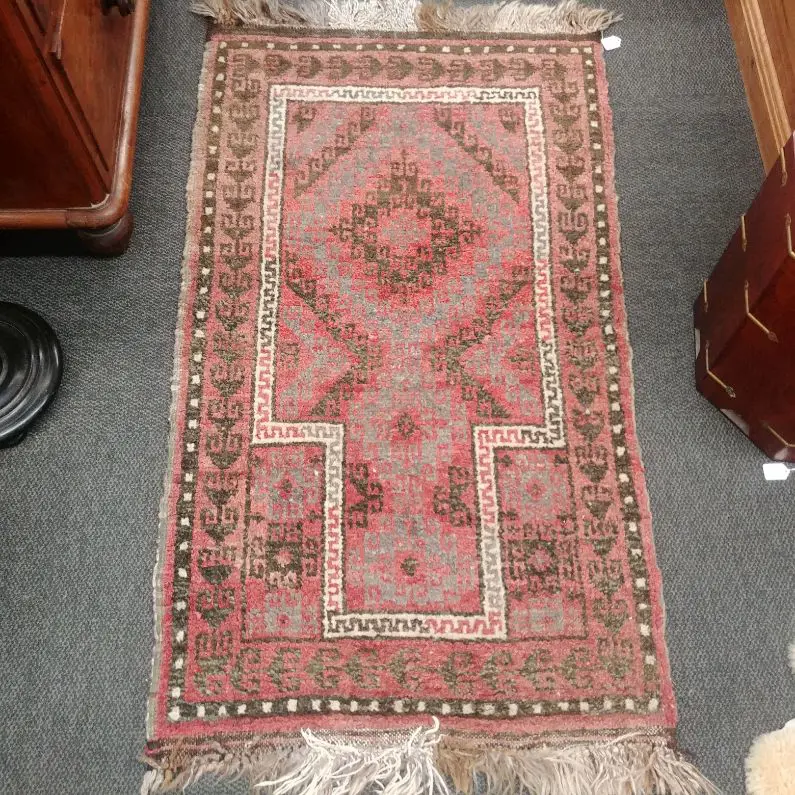 PERSIAN RUG Image 1++