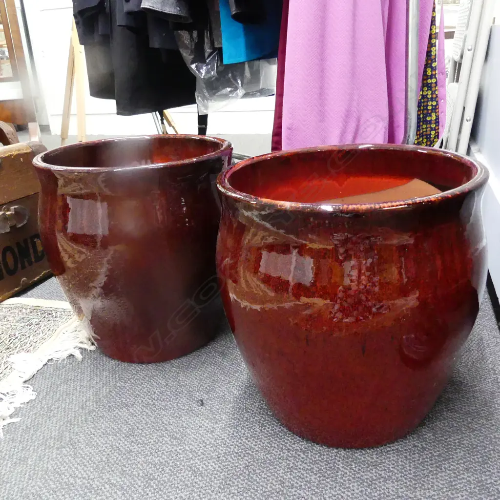 PR MED RED GLAZED GARDEN POTS Image 1++
