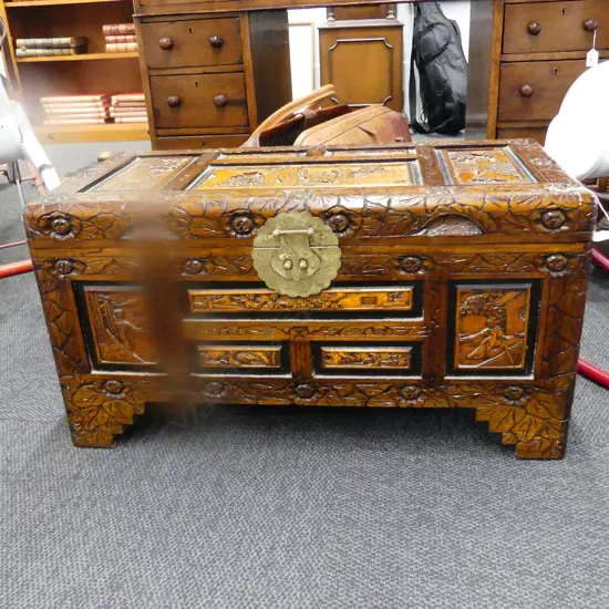 CAMPHORWOOD CARVED BOX