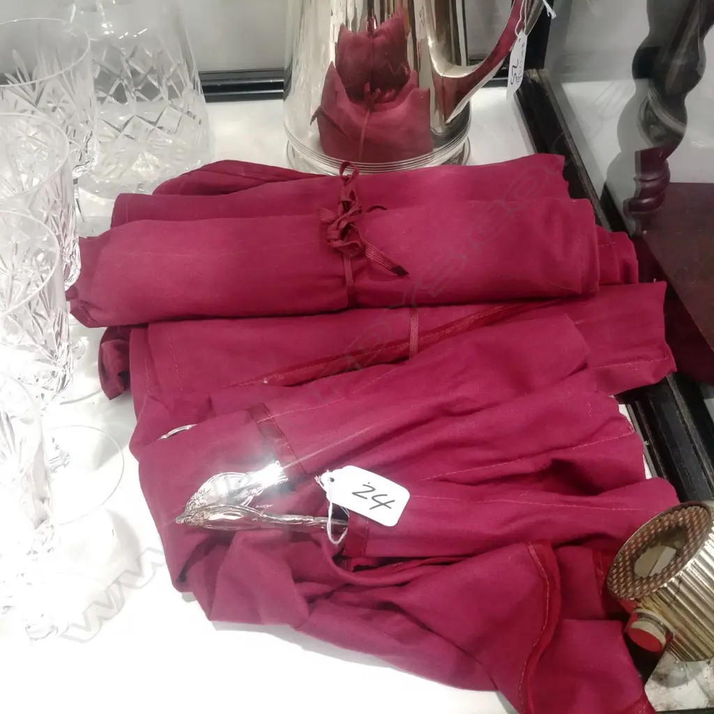 SILVER PLATE CUTLERY SET Image 1++