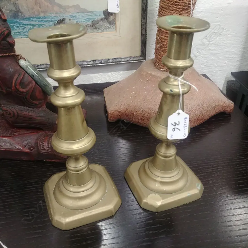 PR BRASS CANDLE STICKS Image 1++