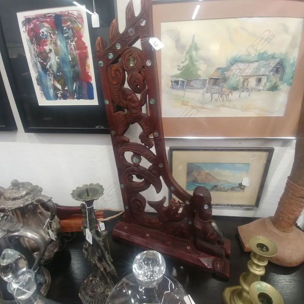 MAORI SOUVENIR CANOE STERN POST Image 1++
