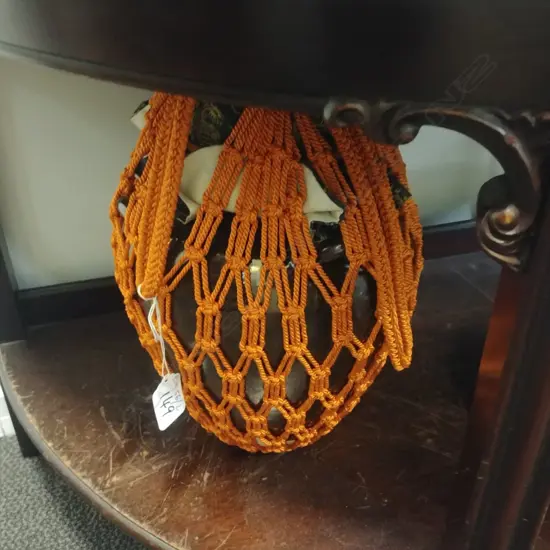 JAR OF PE-ERH TEA YUNNAN