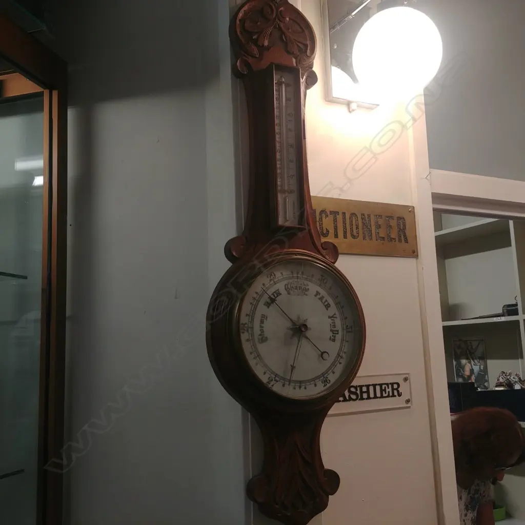 OAK WALL BAROMETER 18100 Image 1++