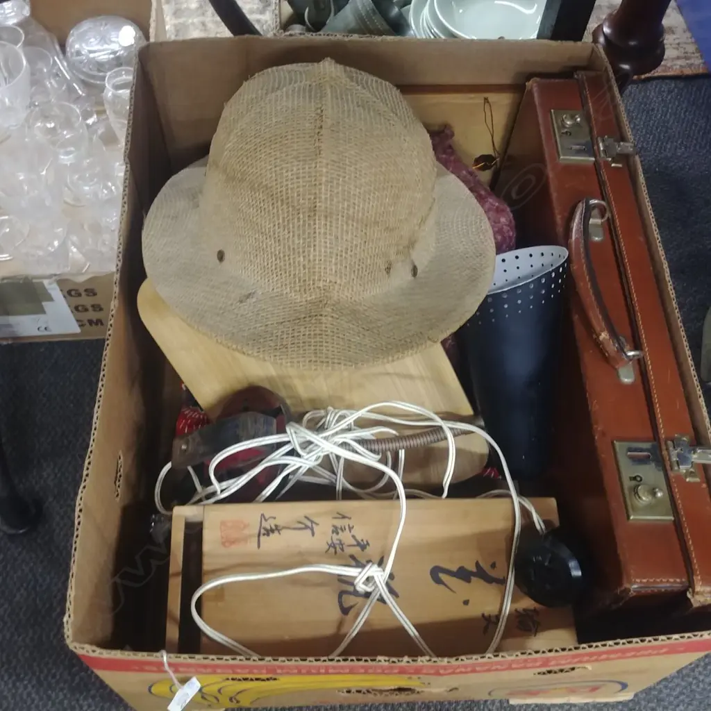 BOX LOT PITH HELMET ETC Image 1++